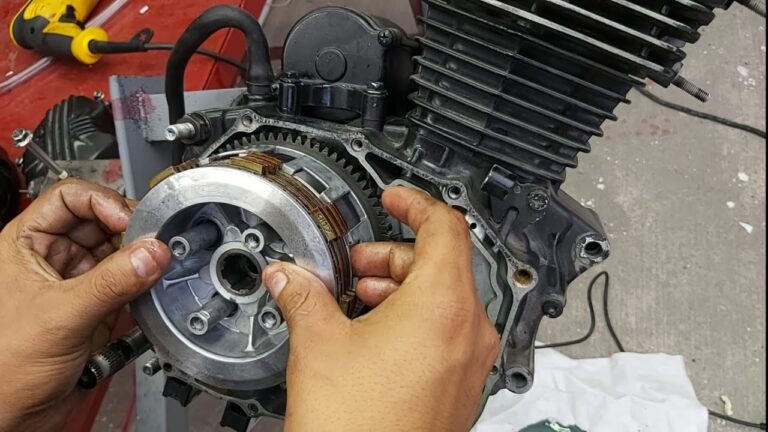 Gu&iacute;a Pr&aacute;ctica para el Reemplazo de Piezas de Embrague en Motos