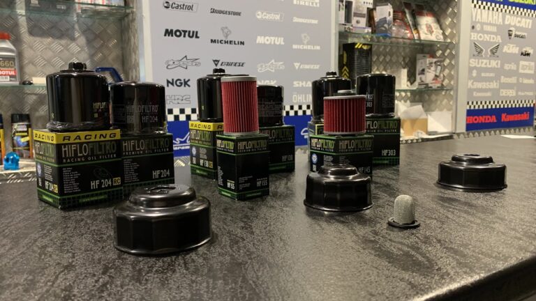 Consejos Esenciales para Elegir Filtros de Aceite para Motos