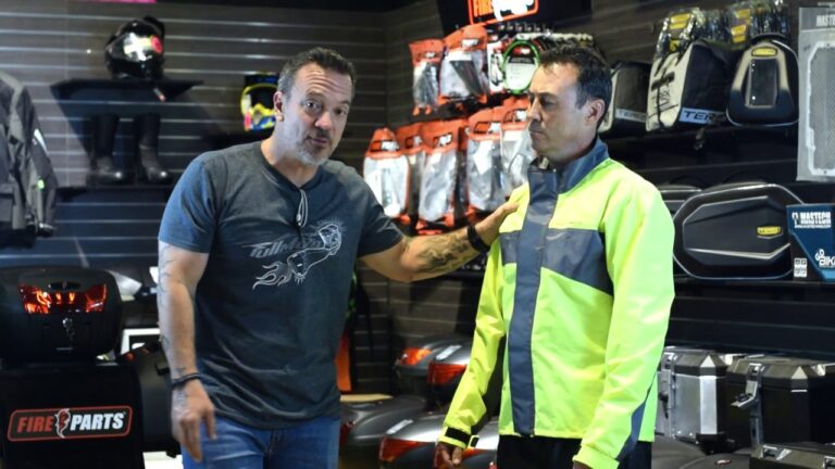 Pantalones Impermeables para Motociclistas: Comodidad y Protecci&oacute;n