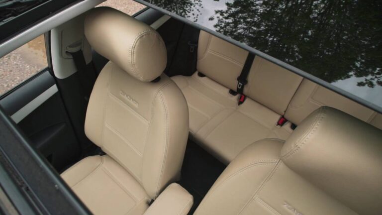 Tapicer&iacute;a de Calidad para un Coche Personalizado