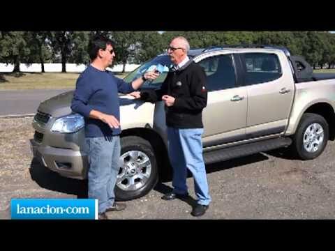 Consejos Esenciales para Elegir Neum&aacute;ticos de Camionetas