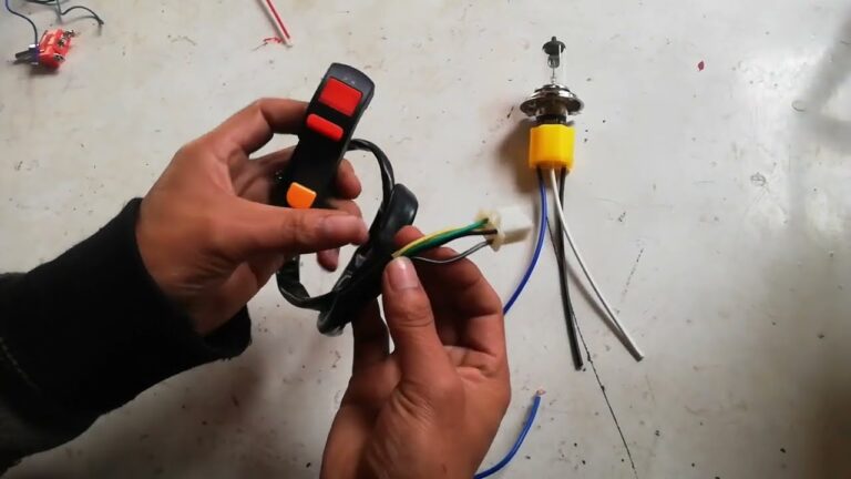 Innovaci&oacute;n en Iluminaci&oacute;n: Tecnolog&iacute;a LED en Interruptores para Motos