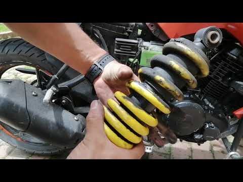 Sustituci&oacute;n de Amortiguadores: Clave en el Mantenimiento Peri&oacute;dico de tu Moto