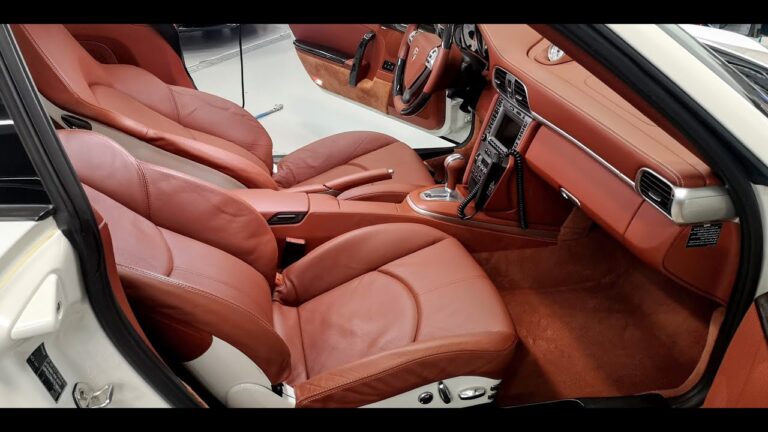 Restauraci&oacute;n de Volantes: Servicio de Tapicer&iacute;a Especializado