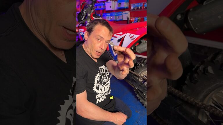 Innovadora Carrocería de Motos con Guarda Cadena Única